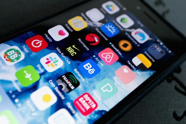 What Factors Should You Consider When Choosing the Right Computing Hardware?